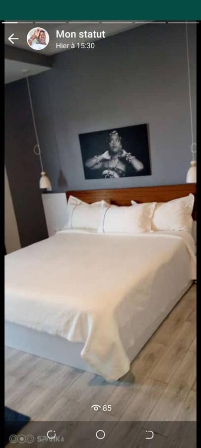 Sosuite Saly Portudal Buitenkant foto